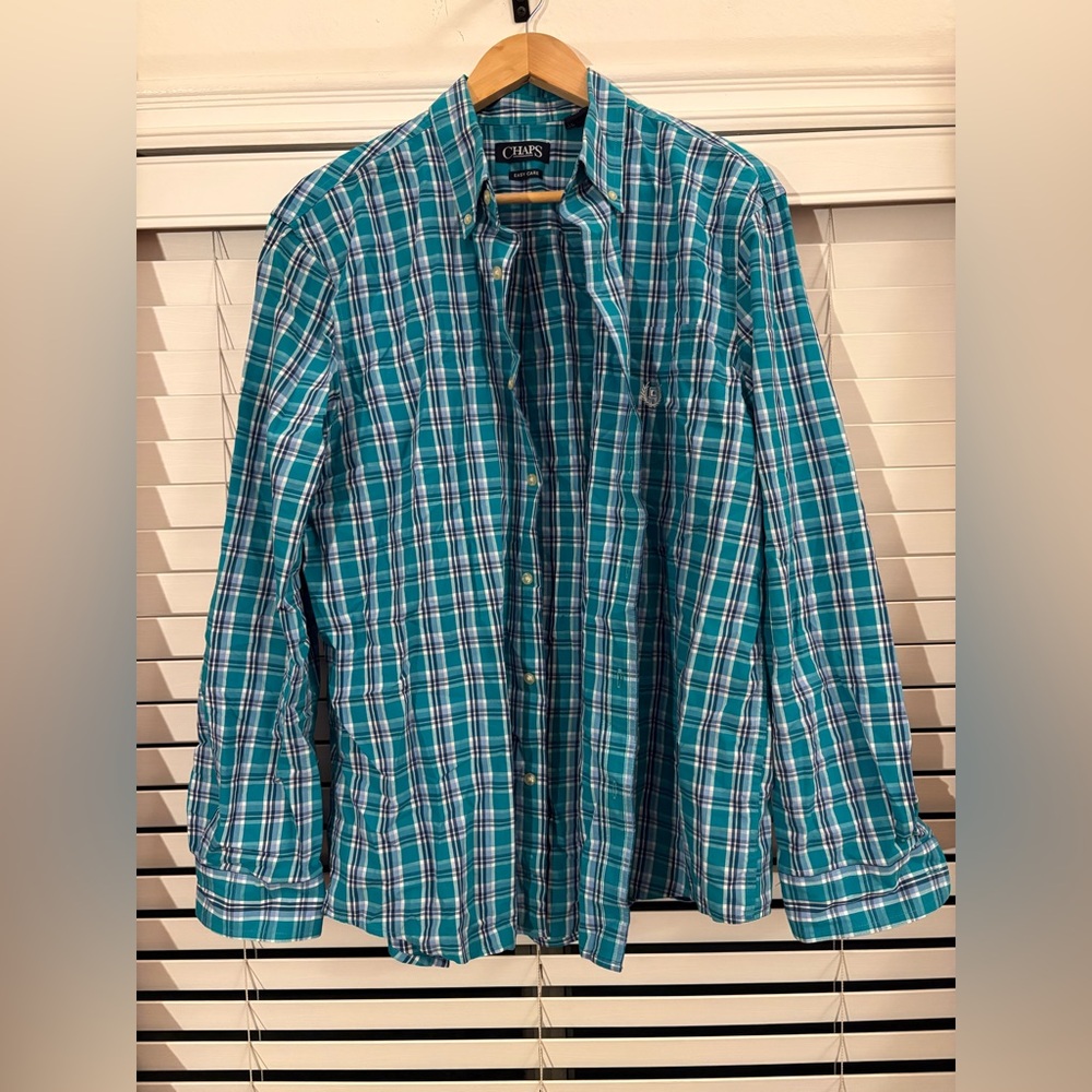 Mens Blue/White Plaid Button Down Shirt